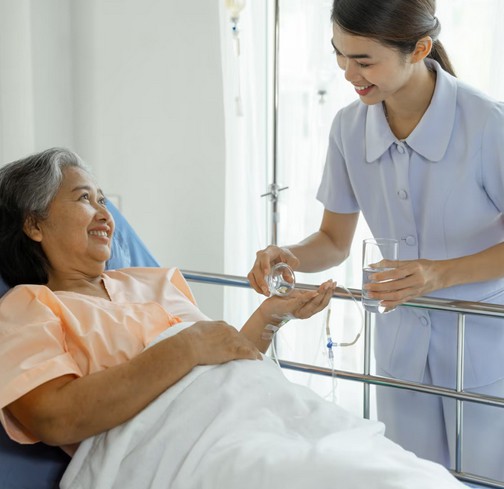 Free Online Caregiving Courses | First Class Caregiving Free Online Assistant Nursing Courses | First Class Caregiving | Elderly Care Course Online | Dementia Care Course